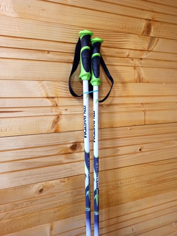 NOVÉ PALICE ITALBASTONI CARBON LANCE WHITE 135CM
